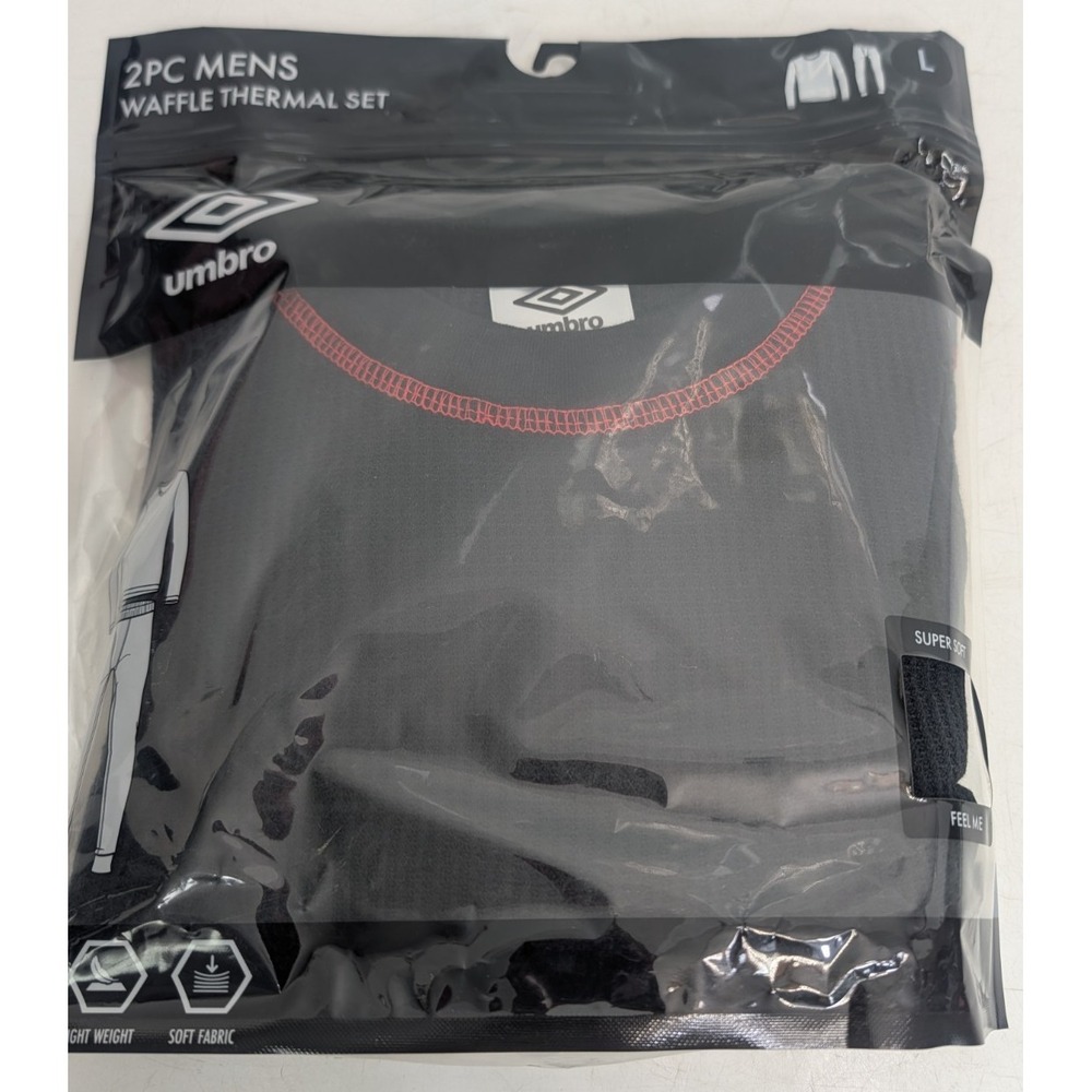 Umbro Men's Waffle Thermal Base Layer 2pc Set - SIZE L in BLACK